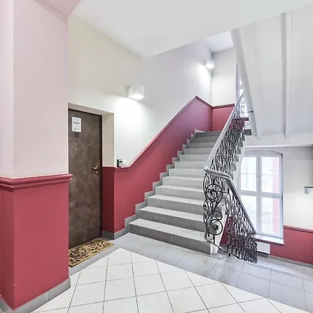 Center Railway Station Pilsudskiego By Renters