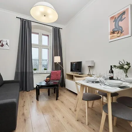 Apartmán Center Railway Station Pilsudskiego By Renters
