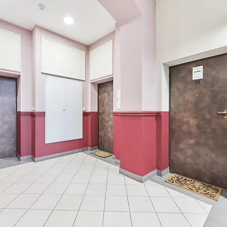 Apartmán Center Railway Station Pilsudskiego By Renters Vratislav