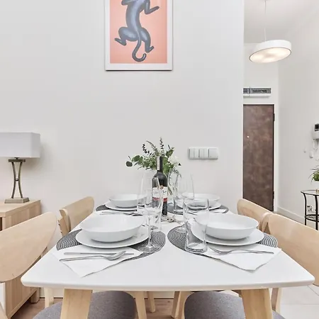 Apartment Center Railway Station Pilsudskiego By Renters