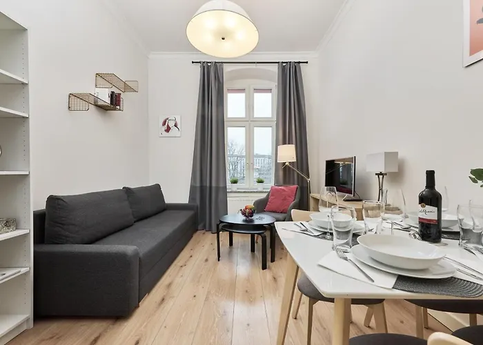 Center Railway Station Pilsudskiego By Renters